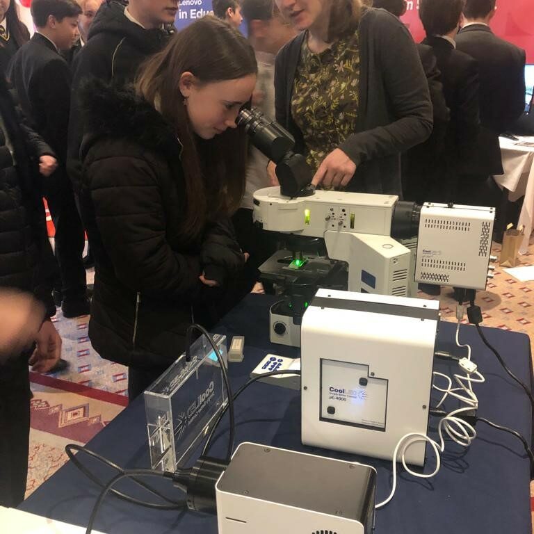 Examining cells using our LED Illumination Systems