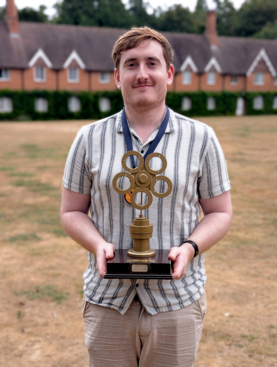 Thomas Pleavin with the Nick Edwards Gold Award 2025 Thomas Pleavin with the Nick Edwards Gold Award 2025